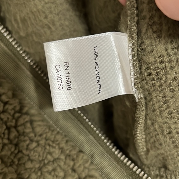 “EZ” by Nina Leonard - Green Fluffy Sherpa Jacket Size Large NWT - Picture 11 of 11